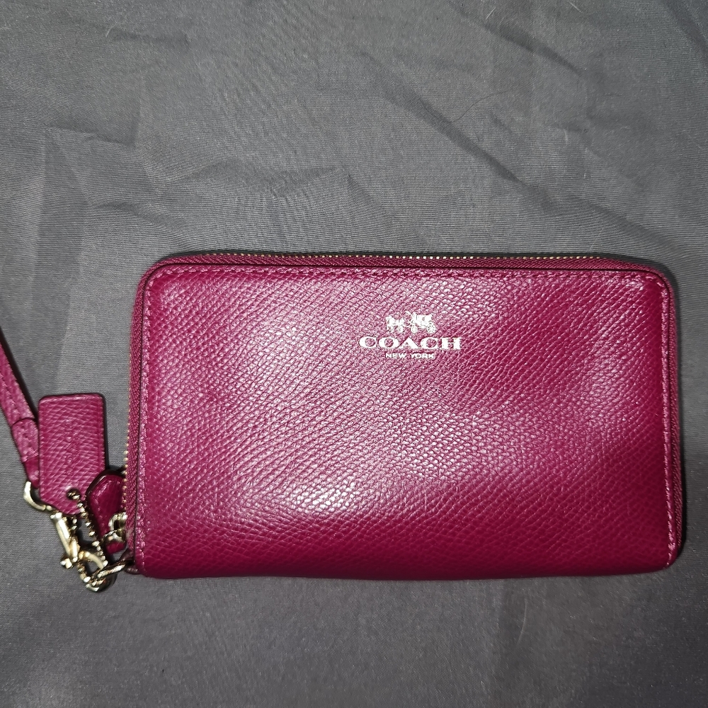 COACH Wallet wristlet